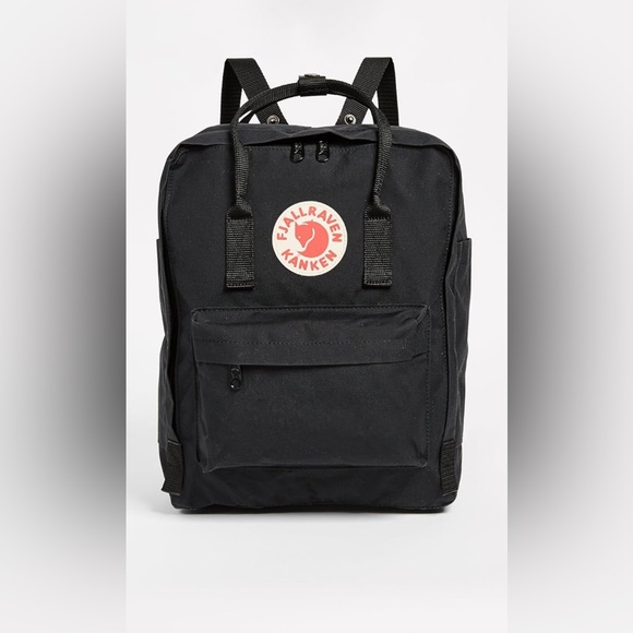 USED Black Fjallraven Kånken Backpack - Picture 1 of 4